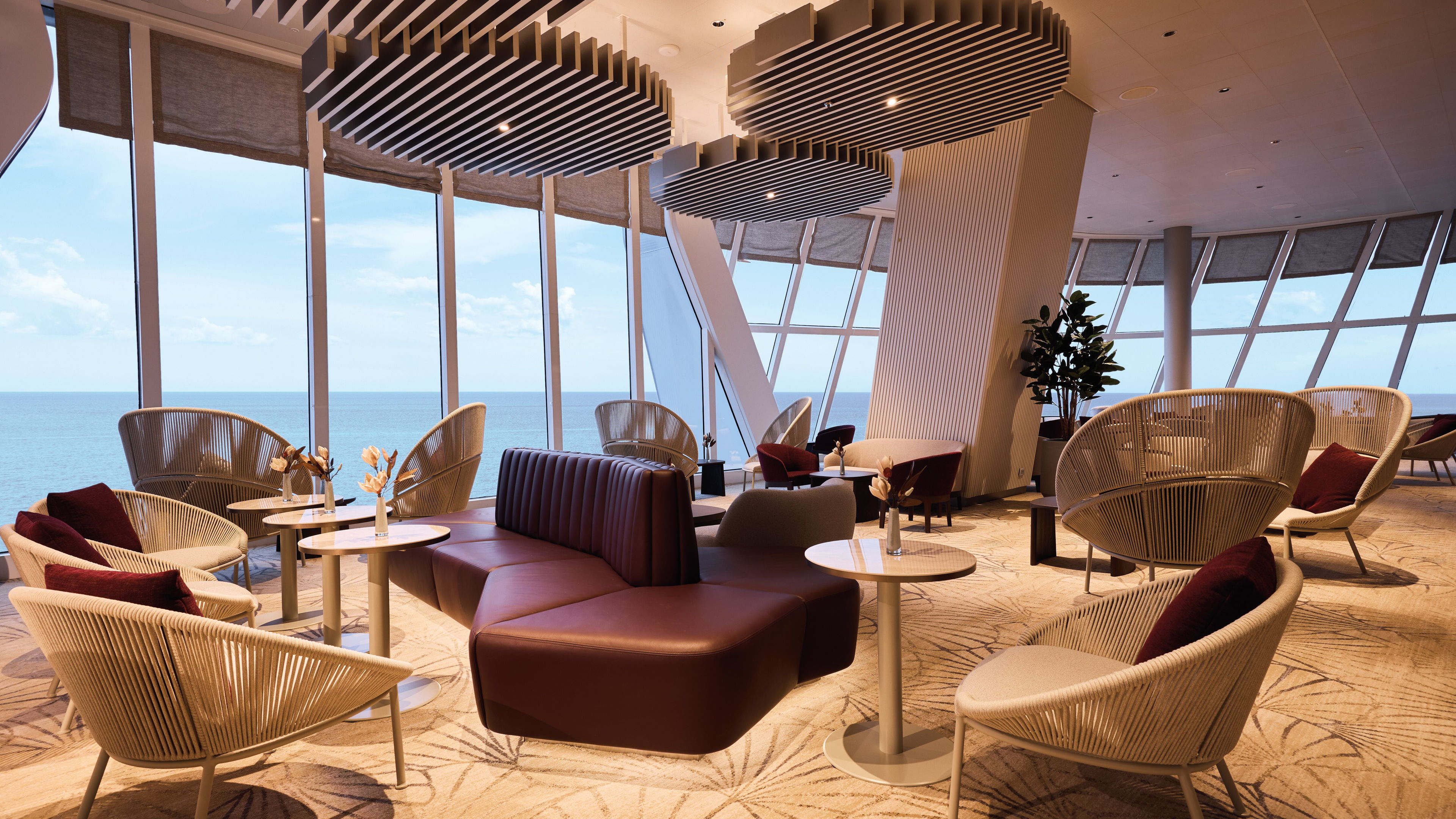 X-Lounge