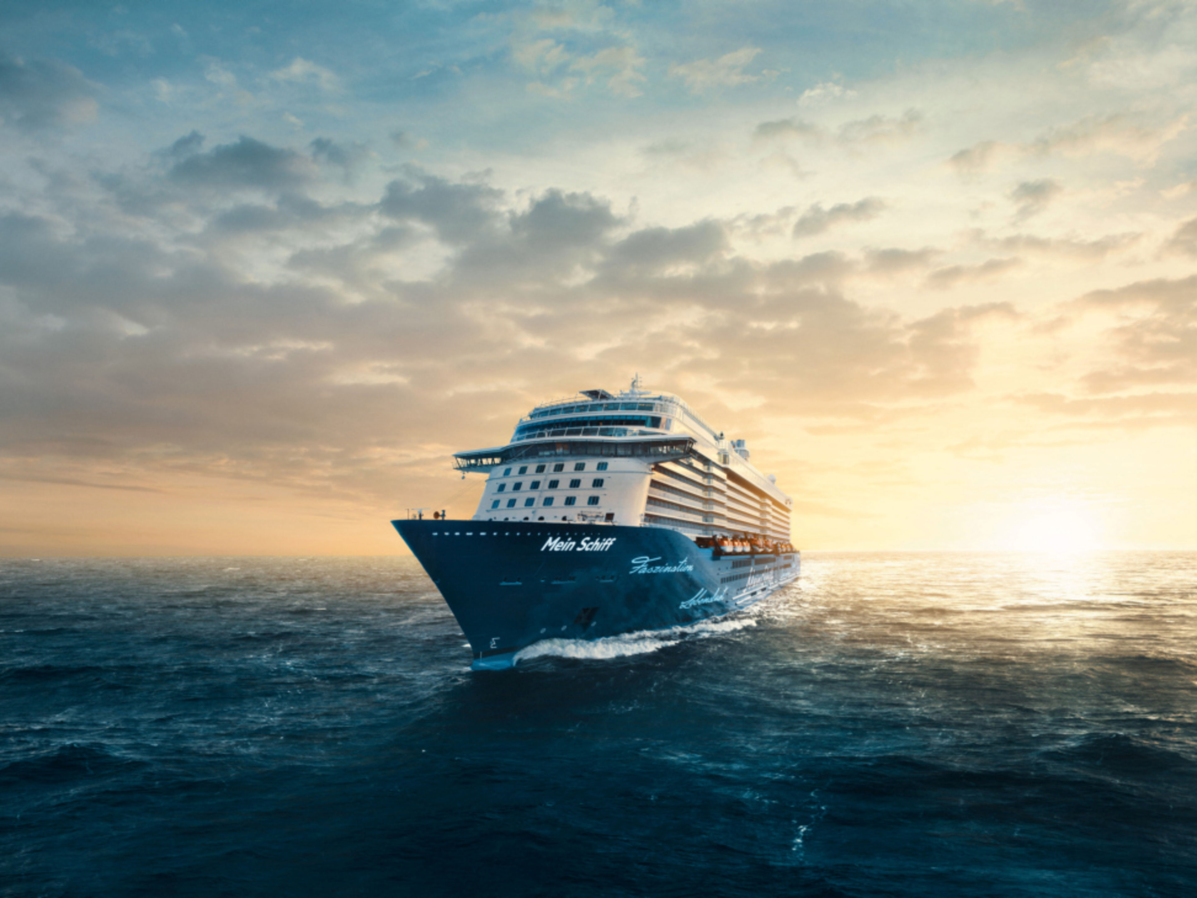 Mein Schiff Front Mein Schiff Front