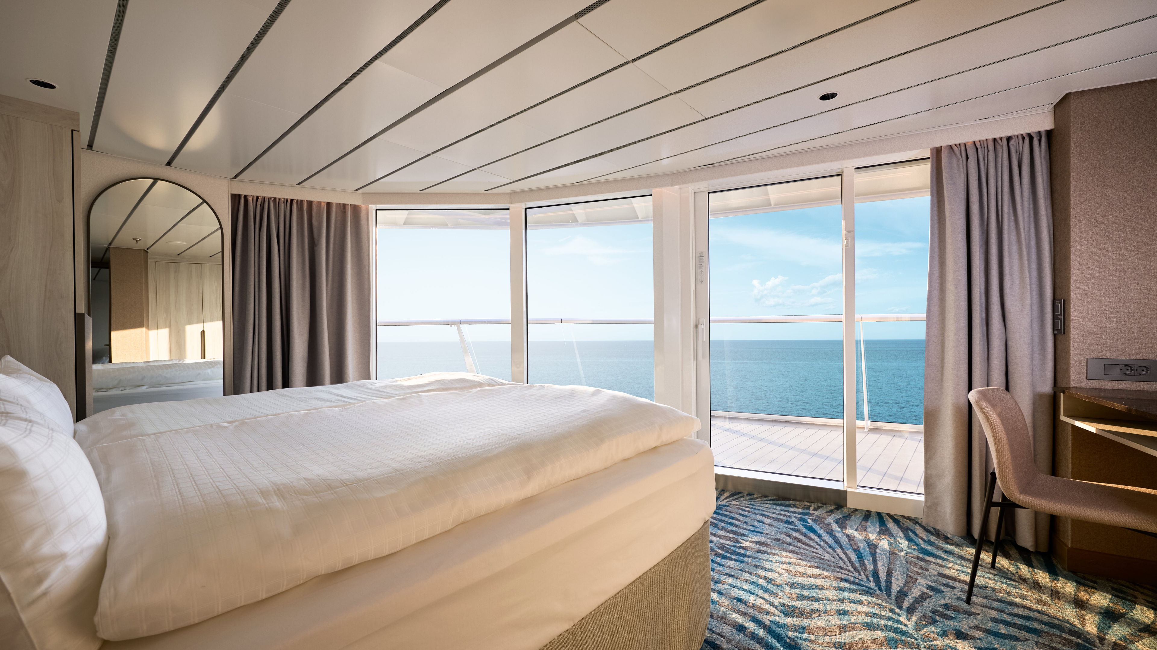  Fernweh Suite auf der Mein Schiff Flow