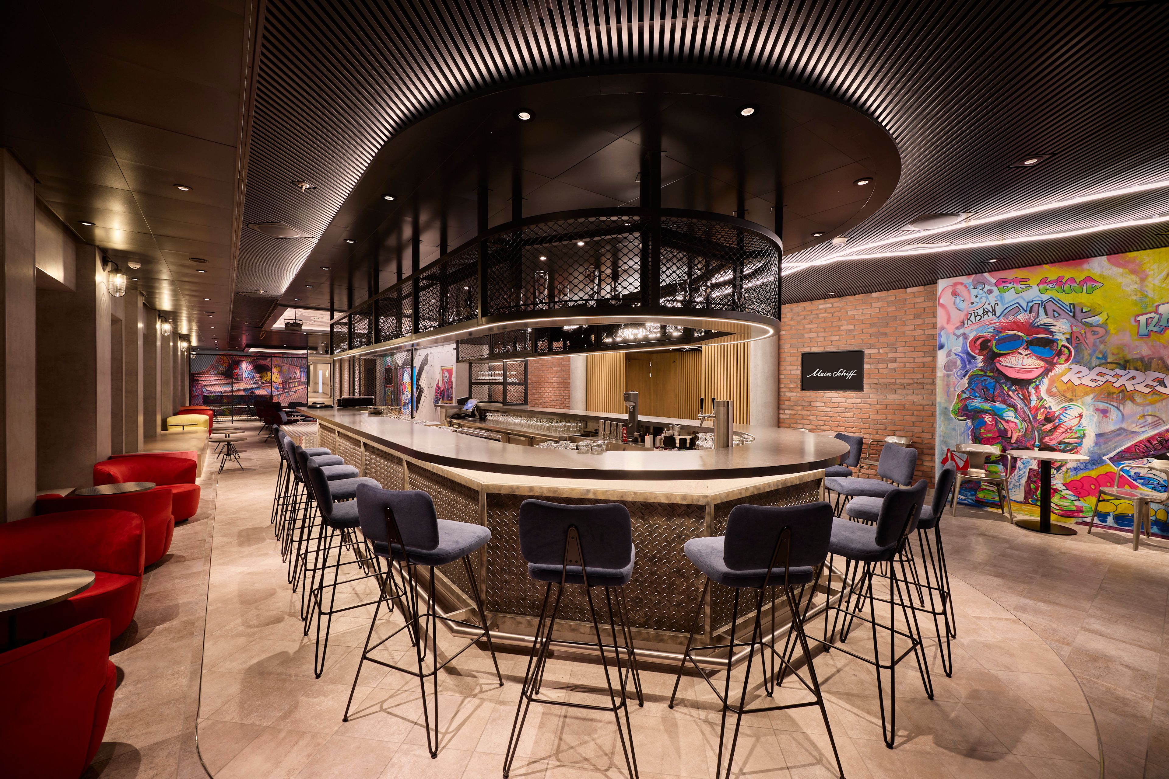 Virtual tour of the Street Art Bar