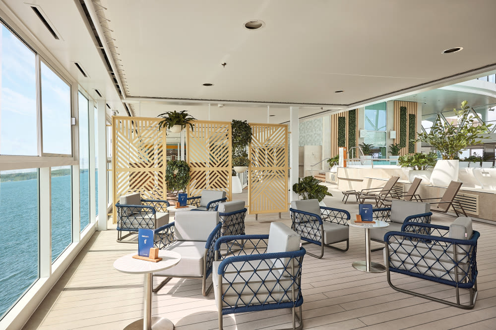 Virtual tour of the Unverzicht Bar
