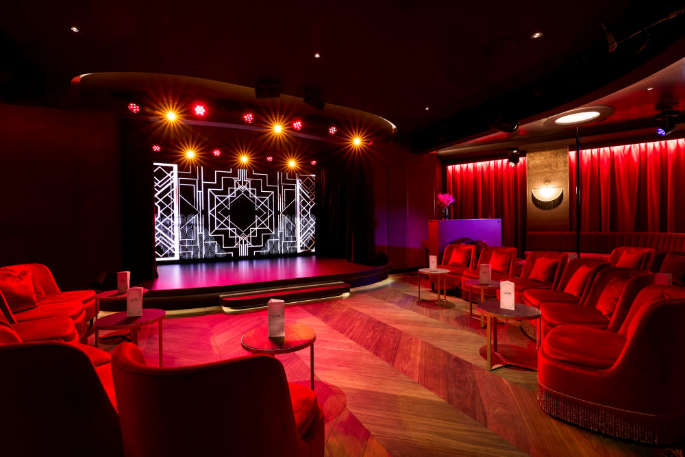 La Cage - Burlesque, Bar & Casino
