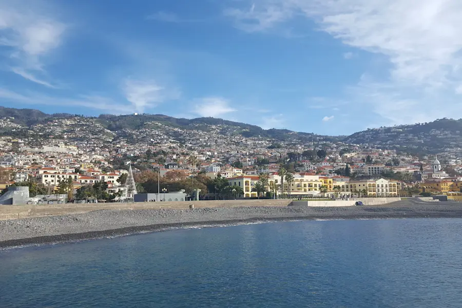 Kanaren: Funchal (Madeira) & Puerto del Rosario (Fuerteventura)