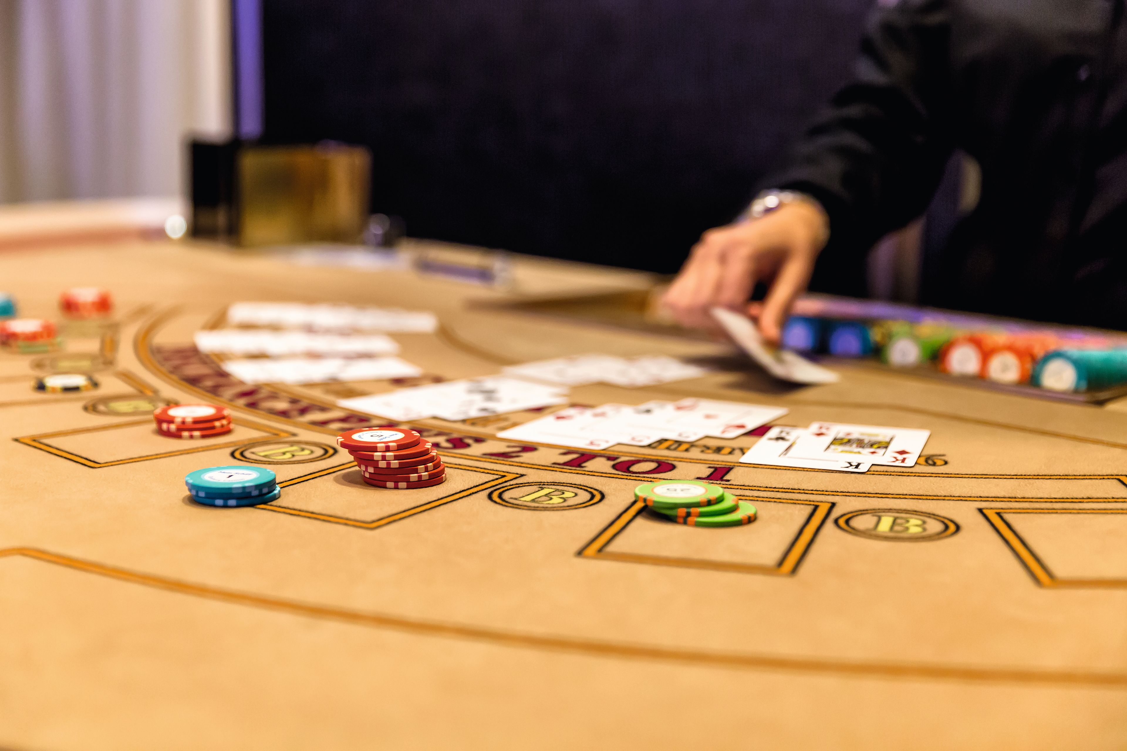 Casino & Lounge