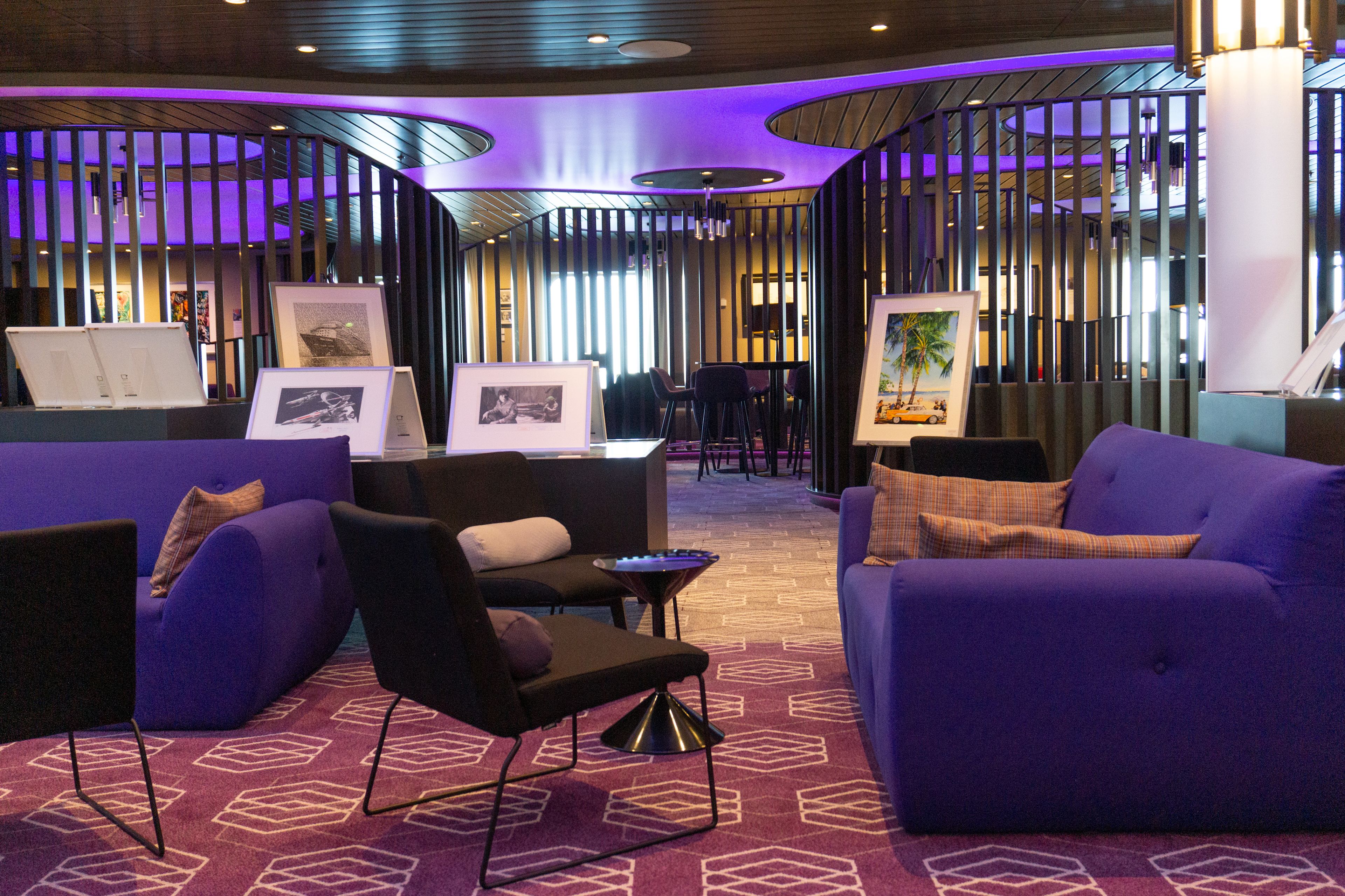 Gallery Bar