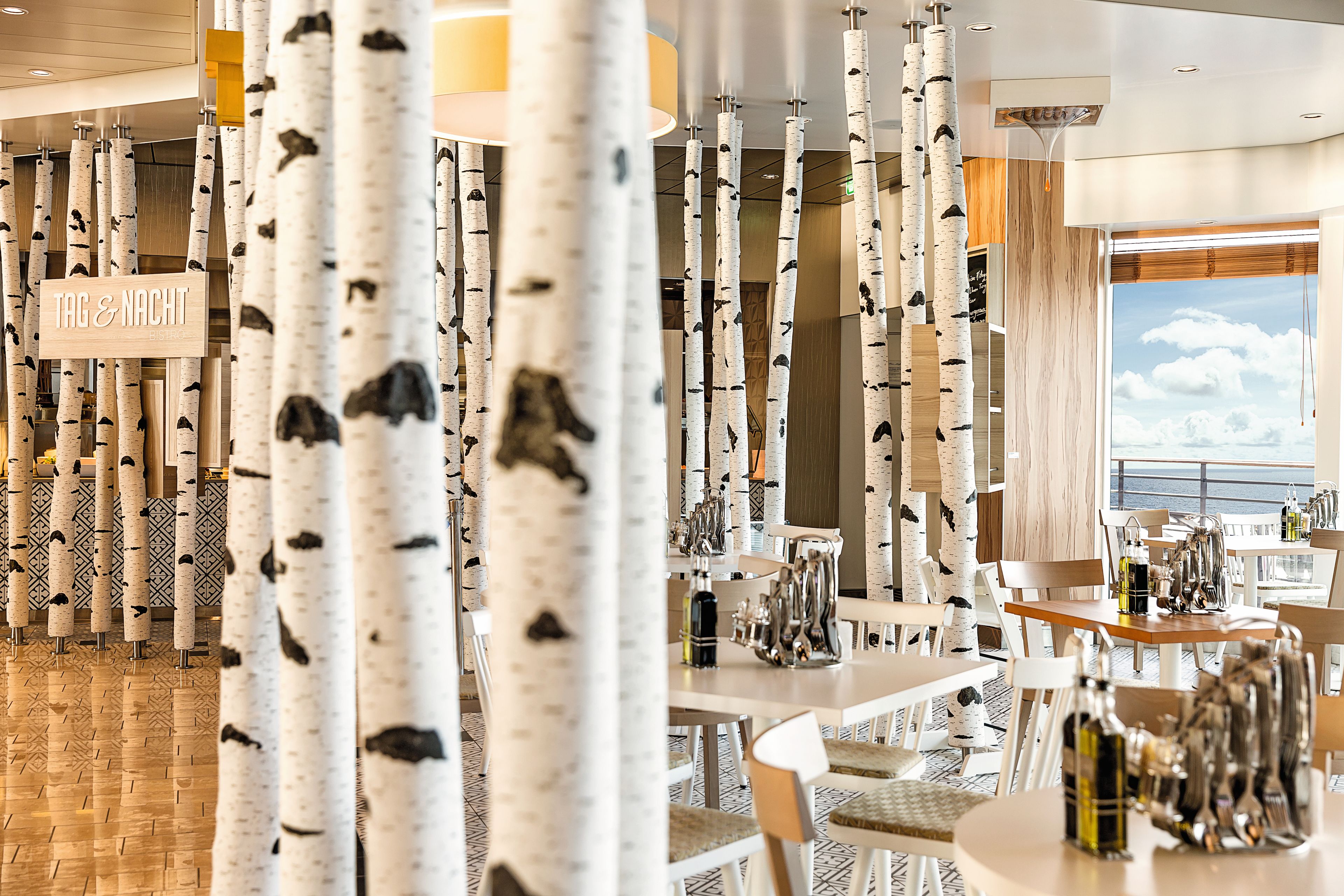 Tag & Nacht - Bistro