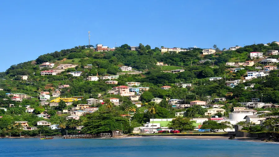 Mittelamerika & Karibik: St. George's (Grenada) & Pointe-à-Pitre (Guadeloupe)