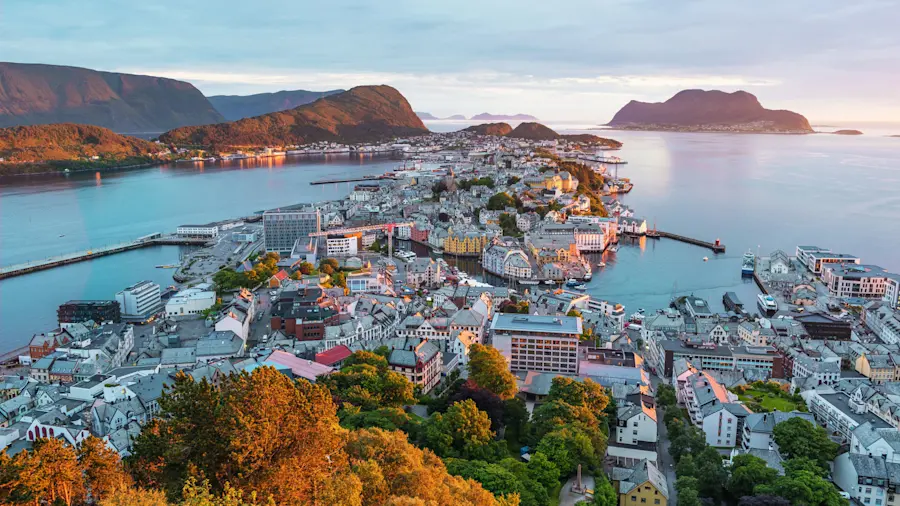 Nordland & Großbritannien: Bergen & Ålesund