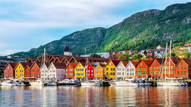 hamburg|seetag|bergen|nordfjordeid (eidsfjord)|ålesund|seetag|kopenhagen|rostock-warnemünde