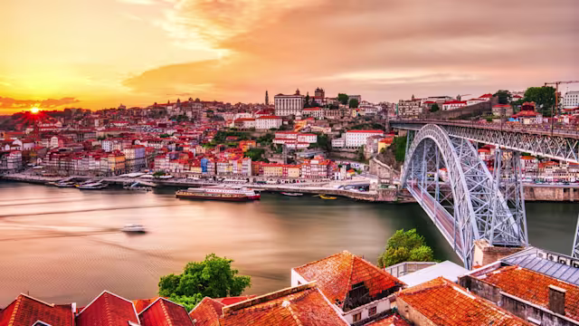 7 Nächte - Sommerzeit an der Westküste mit Bilbao - ab/bis Leixoes (Porto) Titelbild