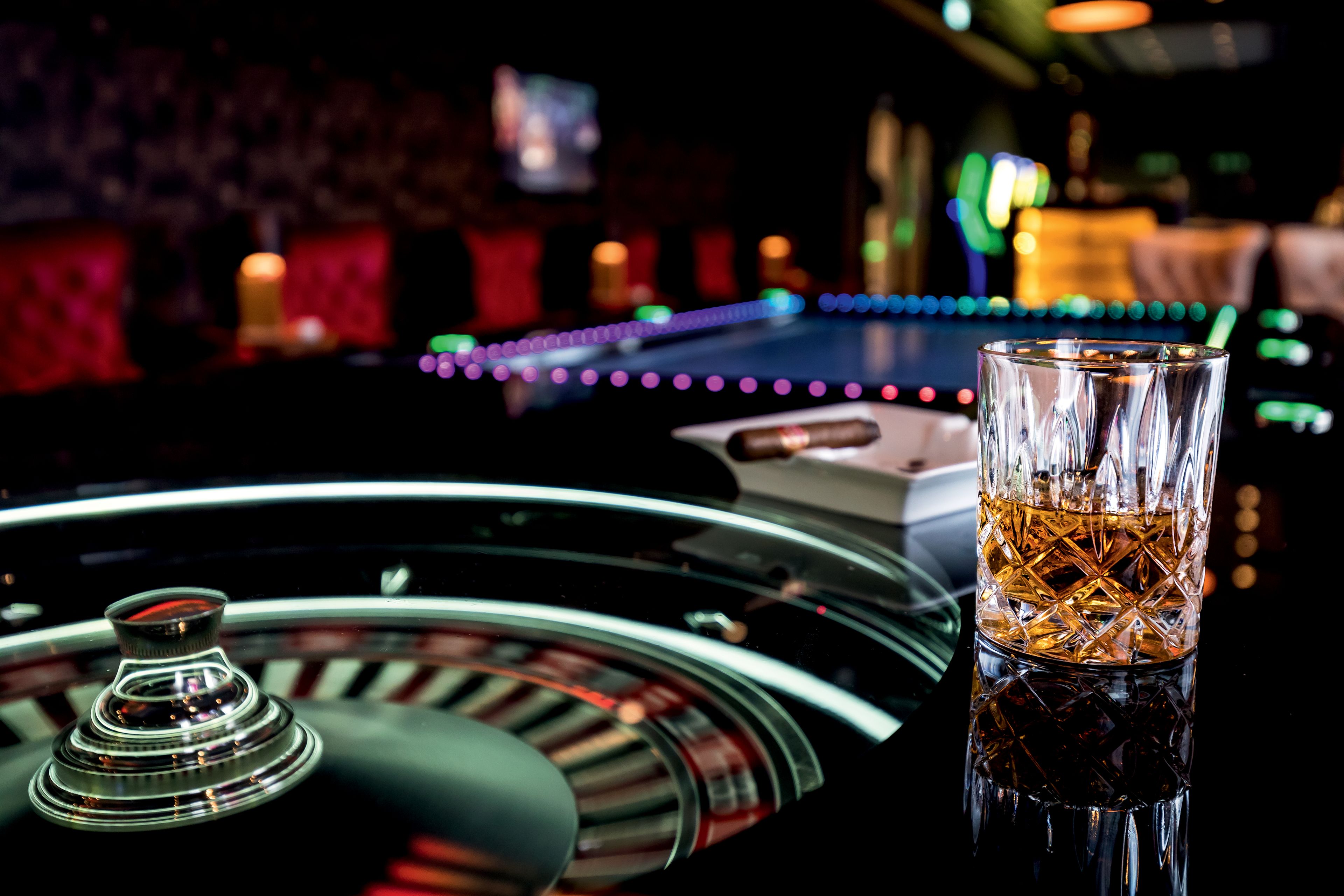 Casino & Lounge