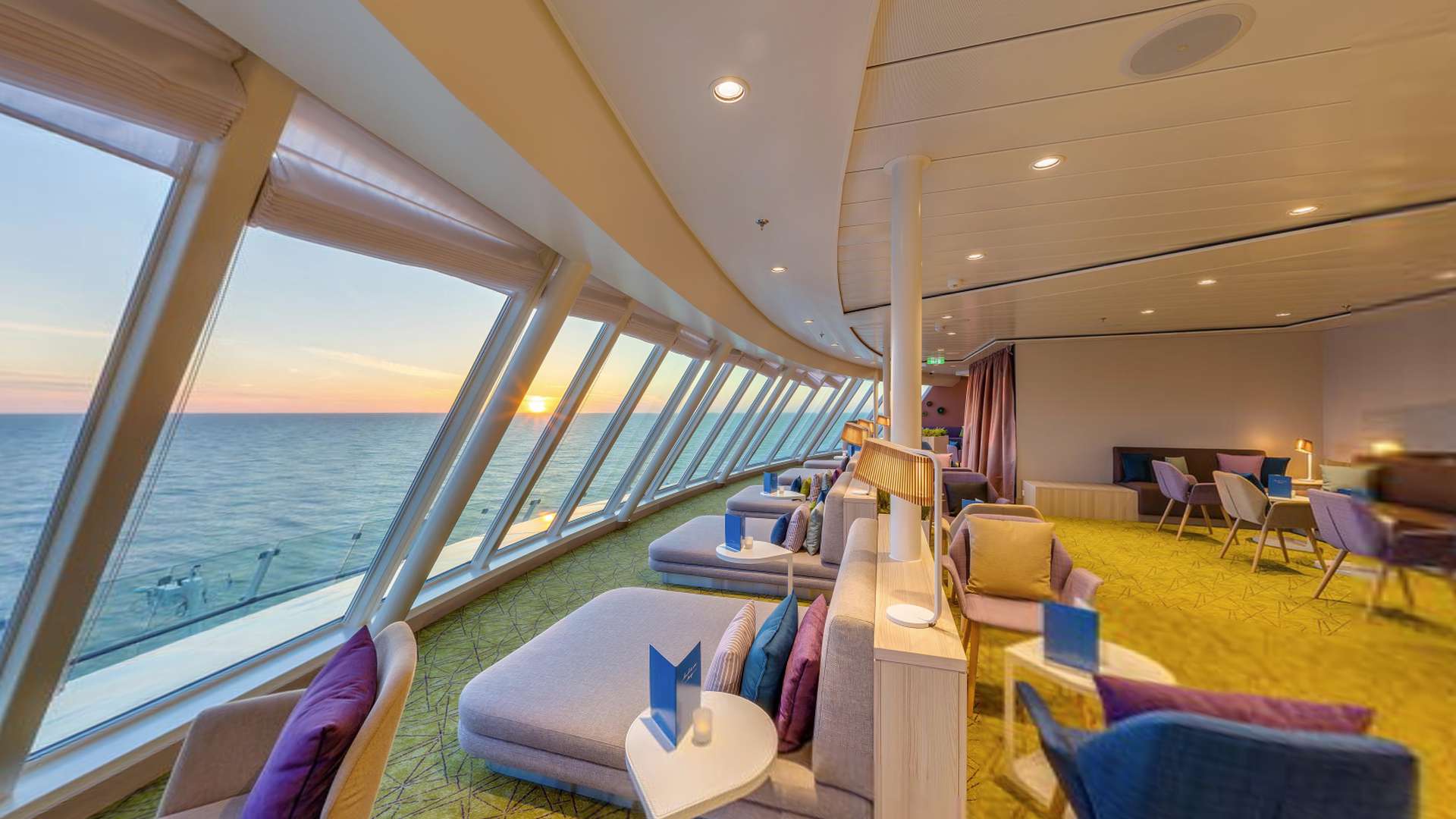Virtual tour of the Himmel & Meer Lounge