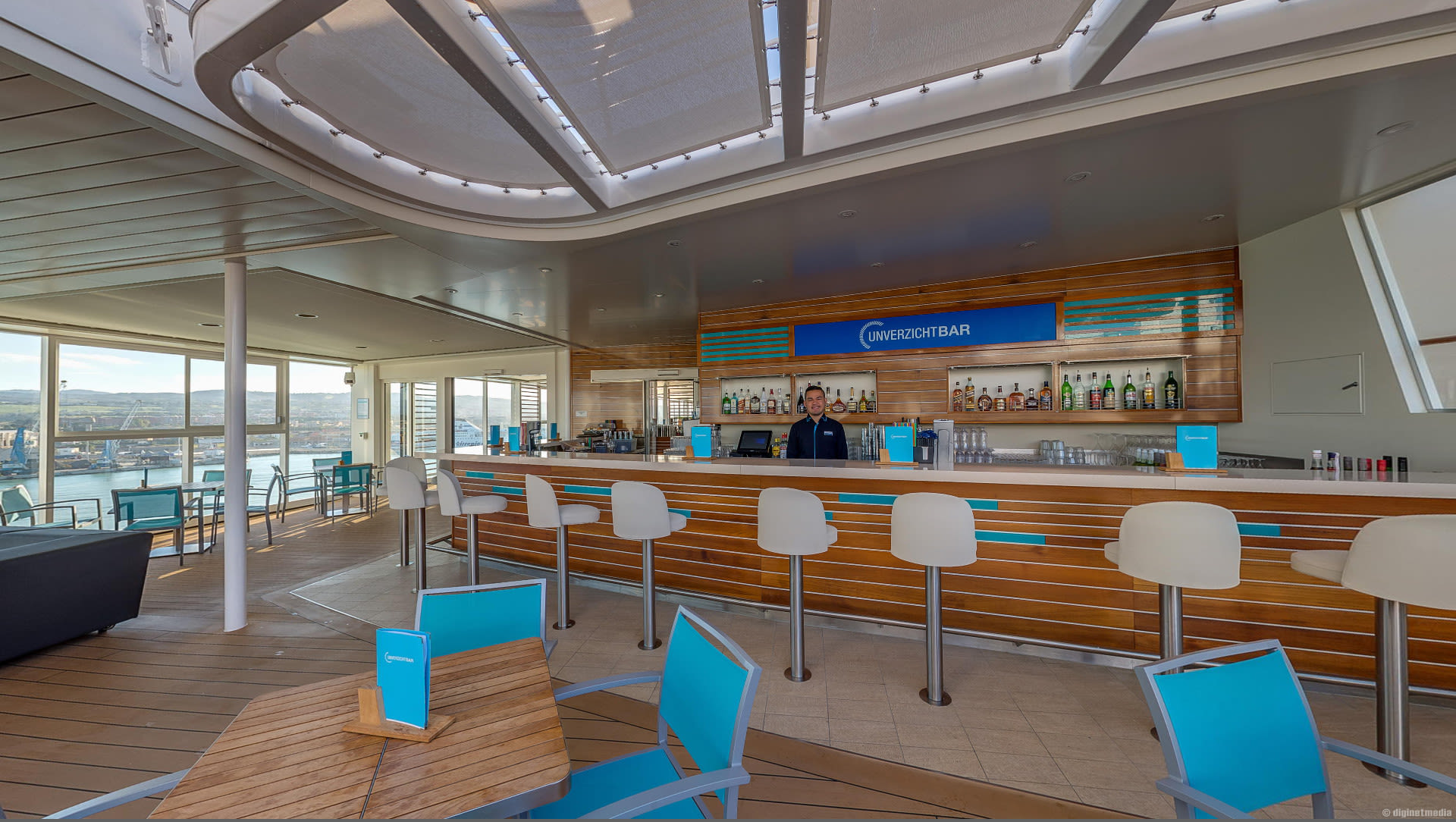 Virtual tour of the Unverzicht Bar