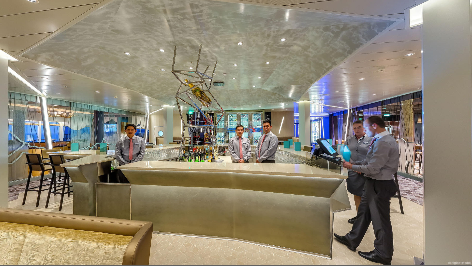 Virtual tour of the Diamant Bar
