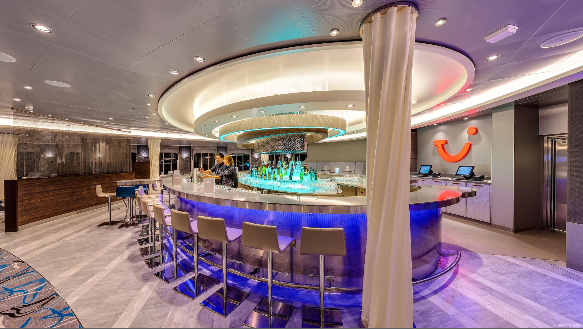 Virtual tour of the TUI Bar