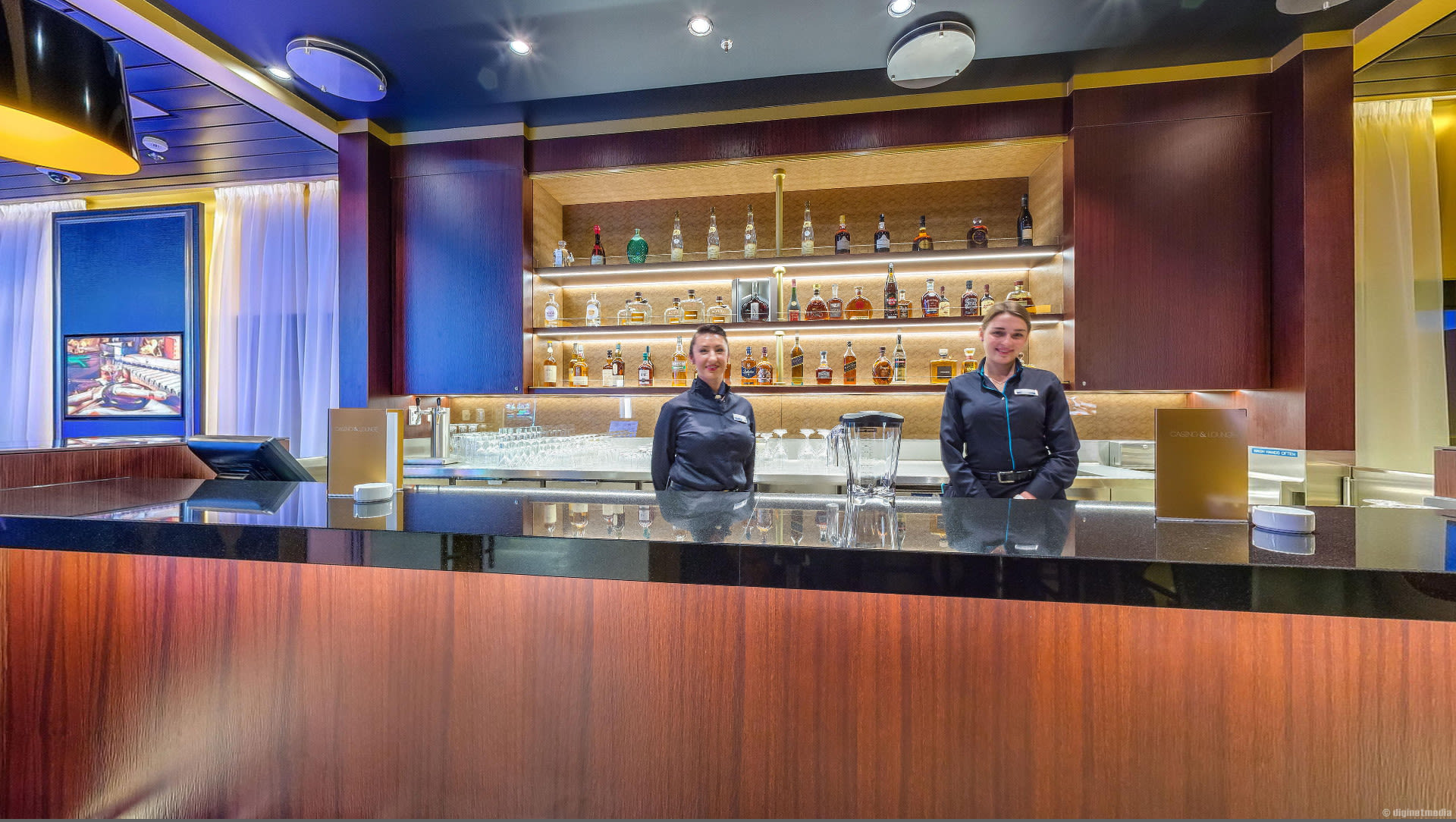 Virtual tour of the Casino & Lounge