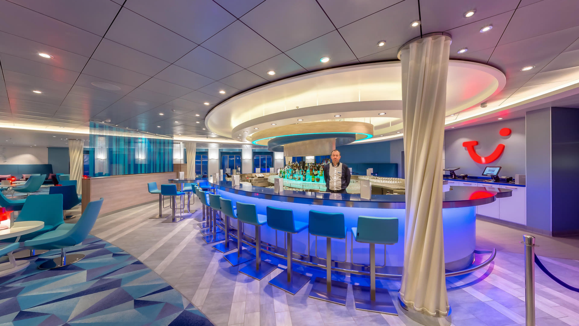 Virtual tour of the TUI Bar