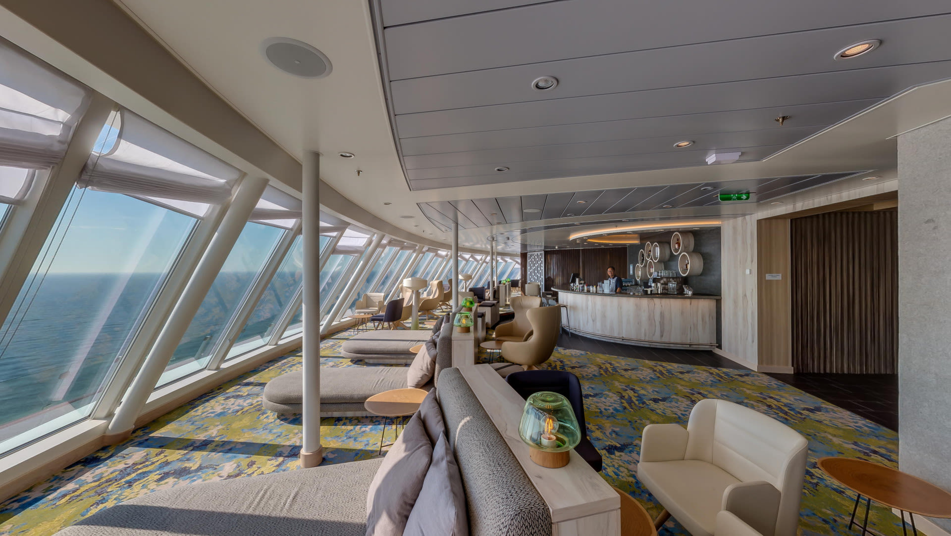 Virtual tour of the Himmel & Meer Lounge