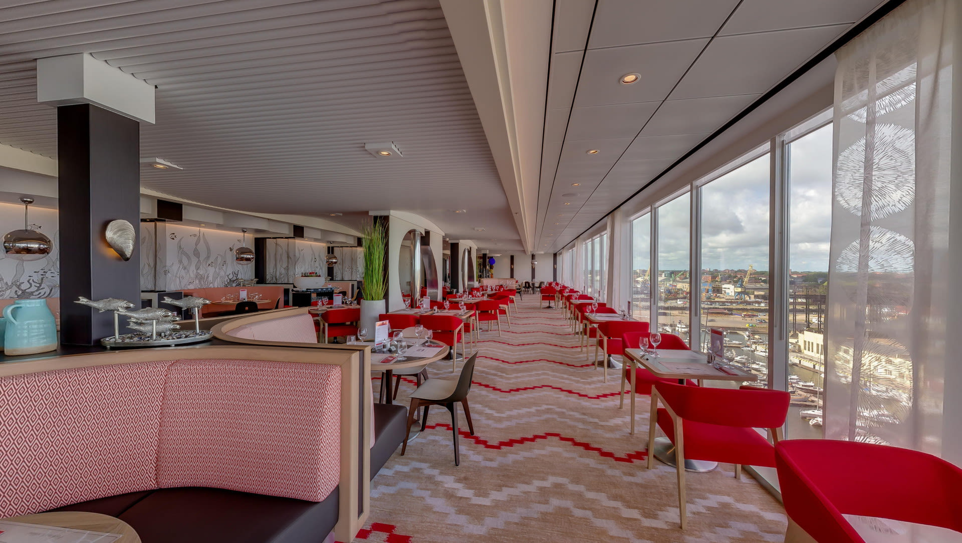 Virtual tour of the GOSCH Sylt - Fish Restaurant