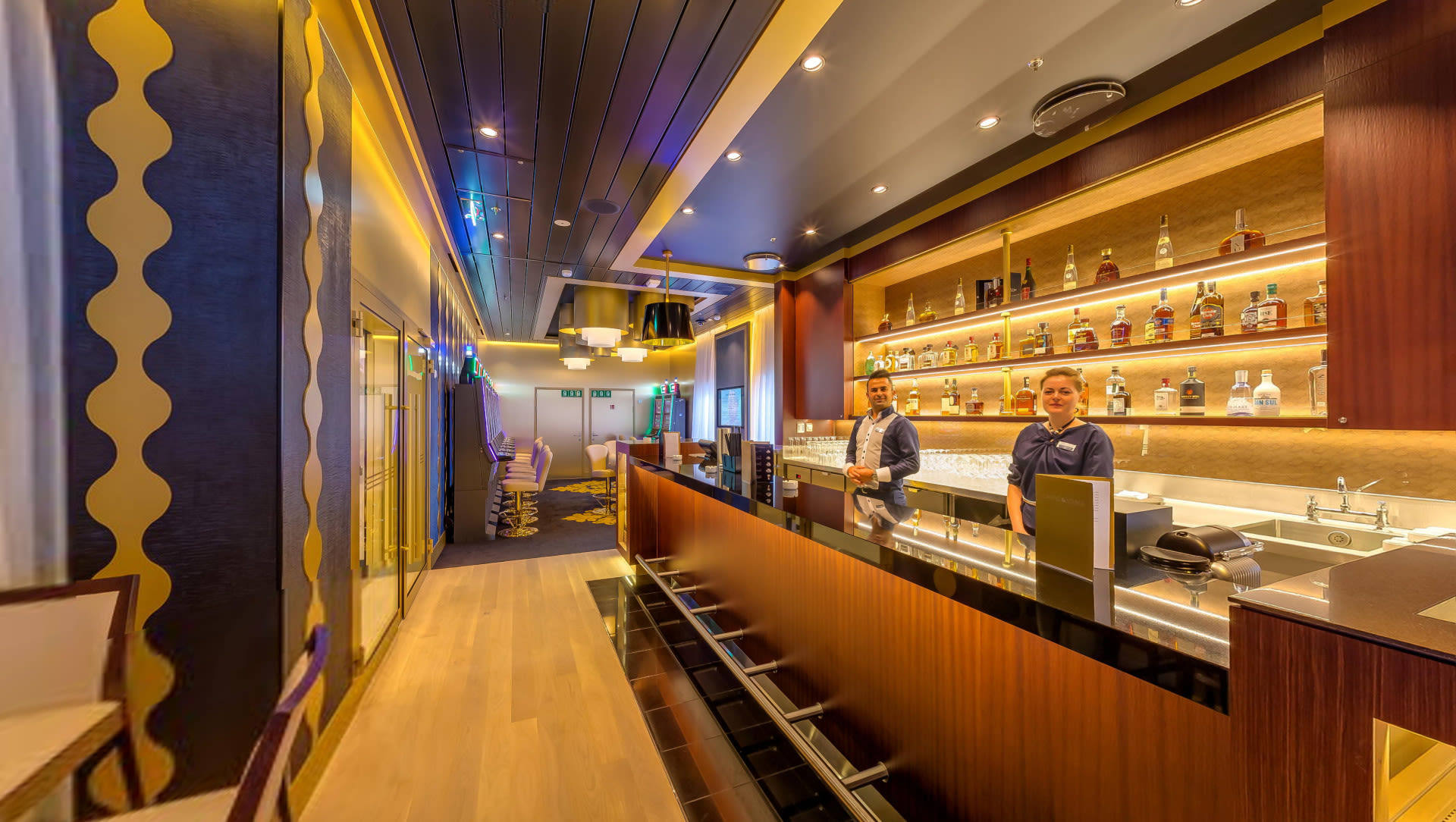 Virtual tour of the Casino & Lounge