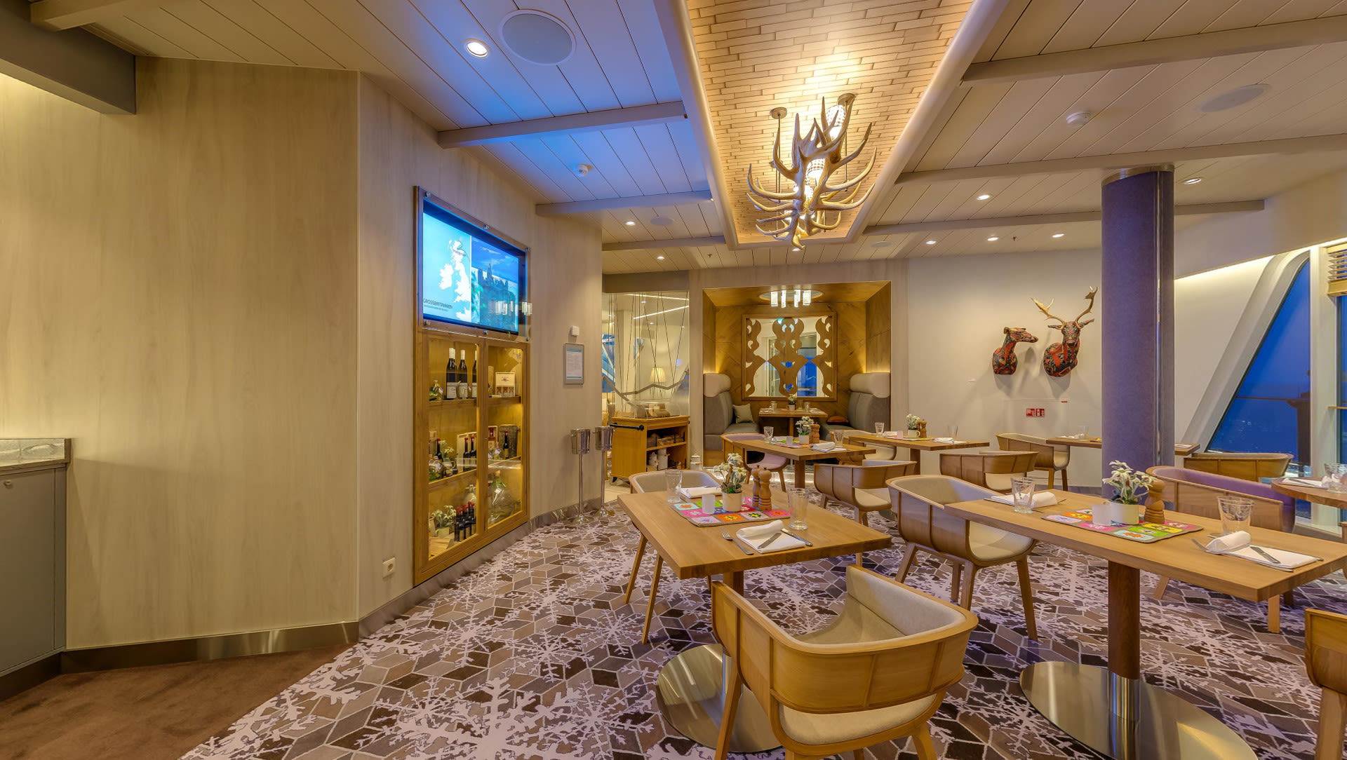 Virtual tour of the Schmankerl – Austrian Restaurant