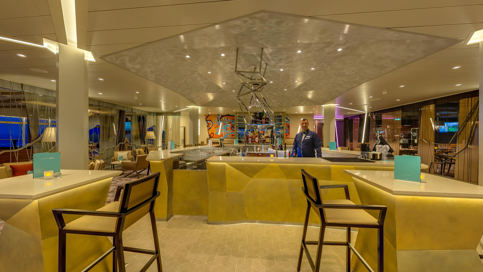 Virtual tour of the Diamant Bar