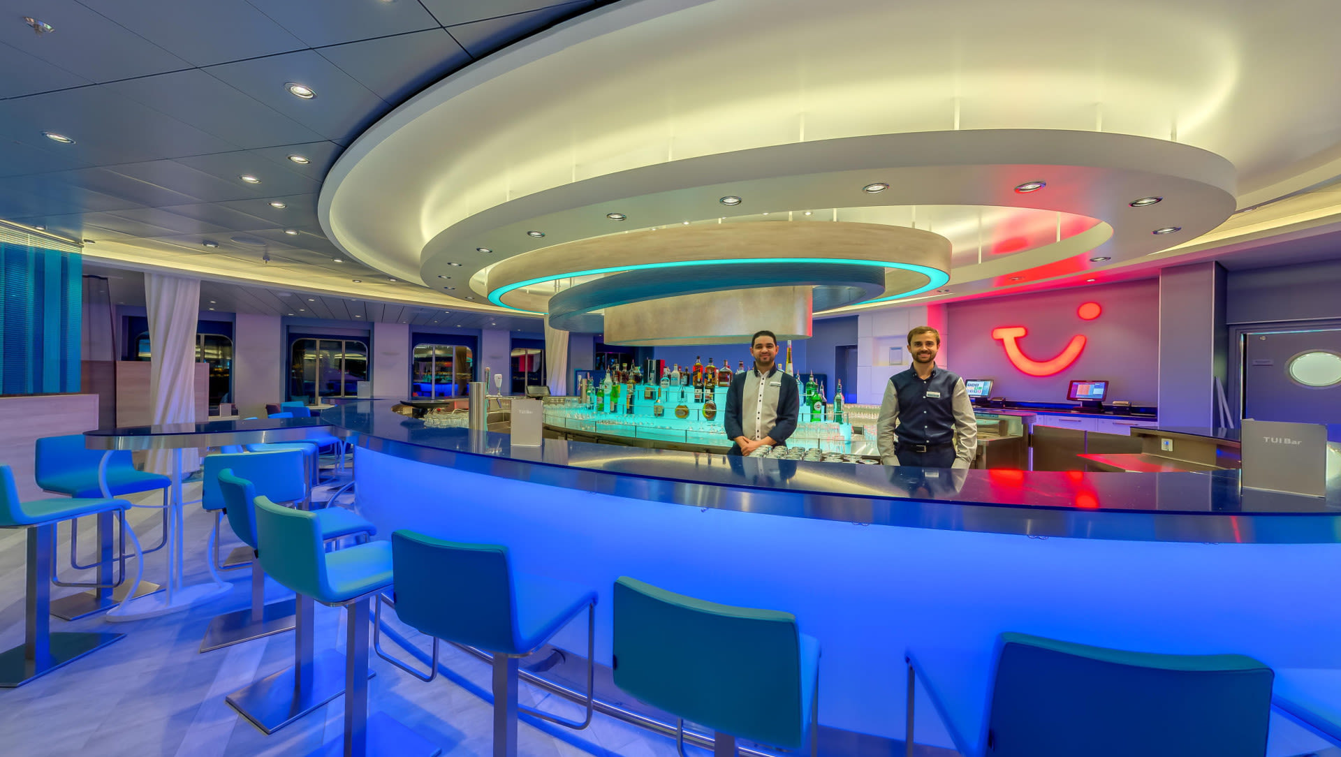 Virtual tour of the TUI Bar