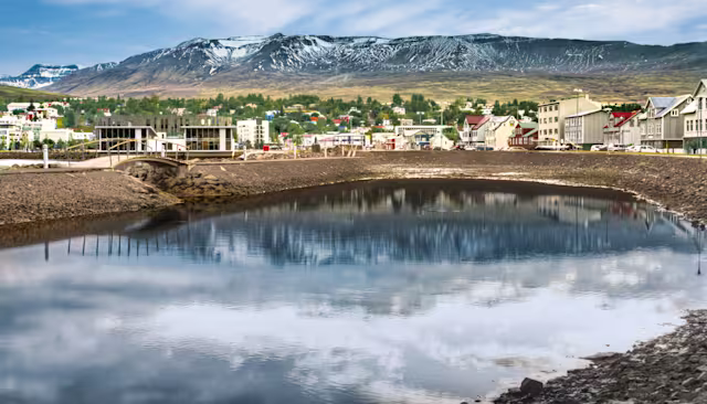 kiel|seetag|ålesund|trondheim (trondheimfjord)|seetag|tromsø|honningsvåg (nordkap)|seetag|longyearbyen (spitzbergen)|seetag|seetag|akureyri|isafjördur|reykjavik|seetag|seetag|seetag|kiel