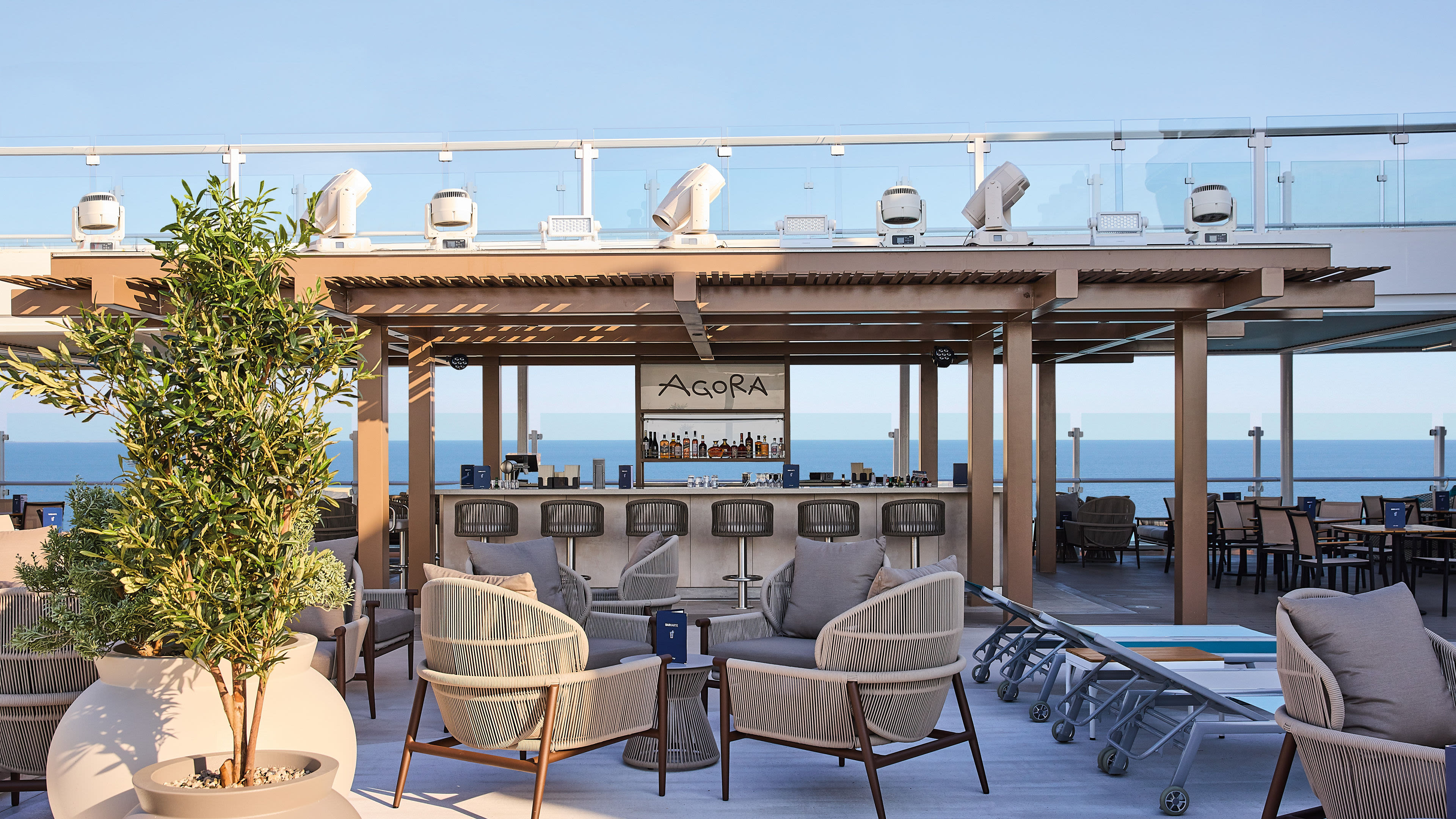 Agora Bar