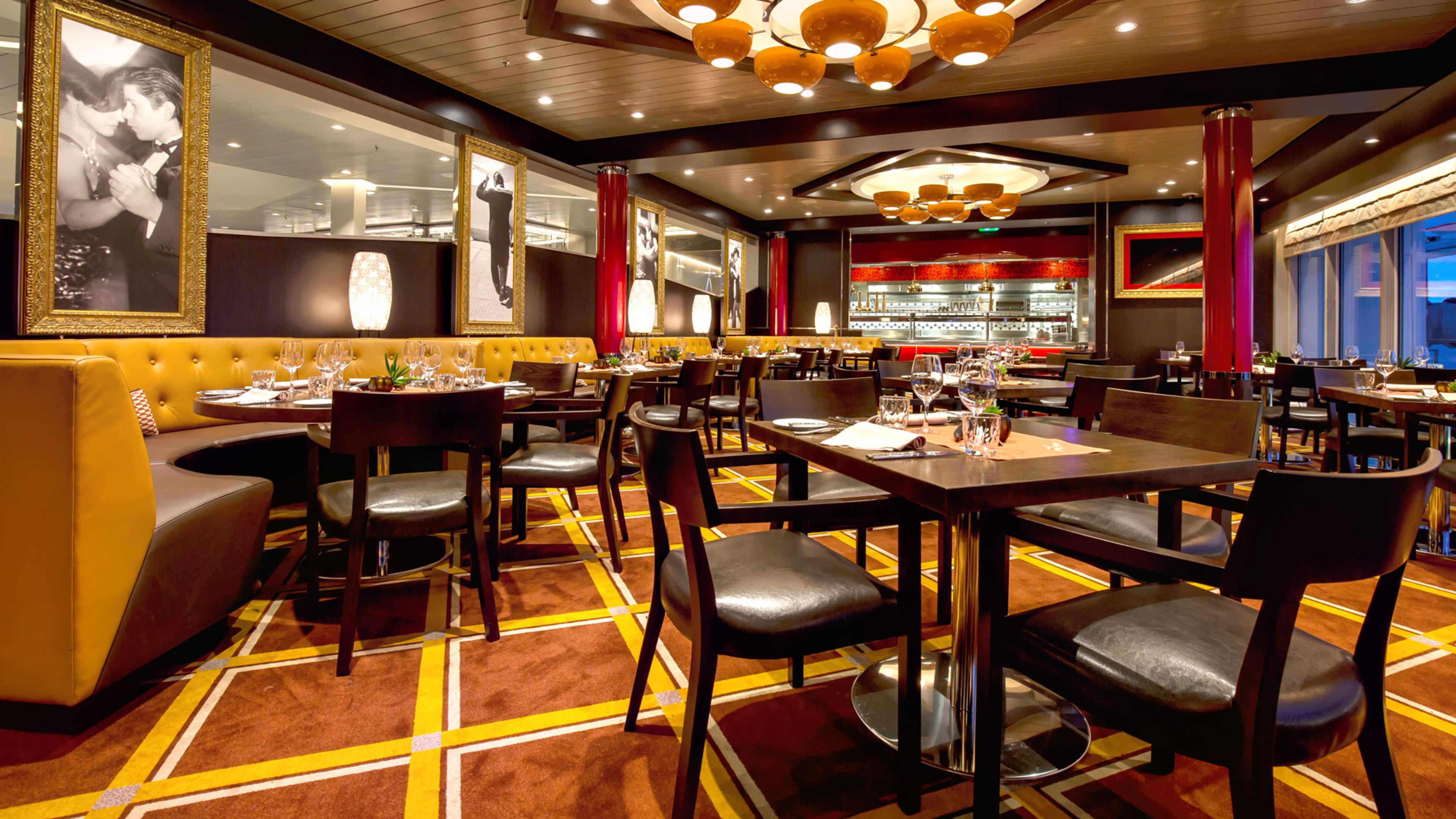 Surf & Turf - Steakhouse